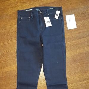 NWT Gap 1969 Revolution True Skinny, long